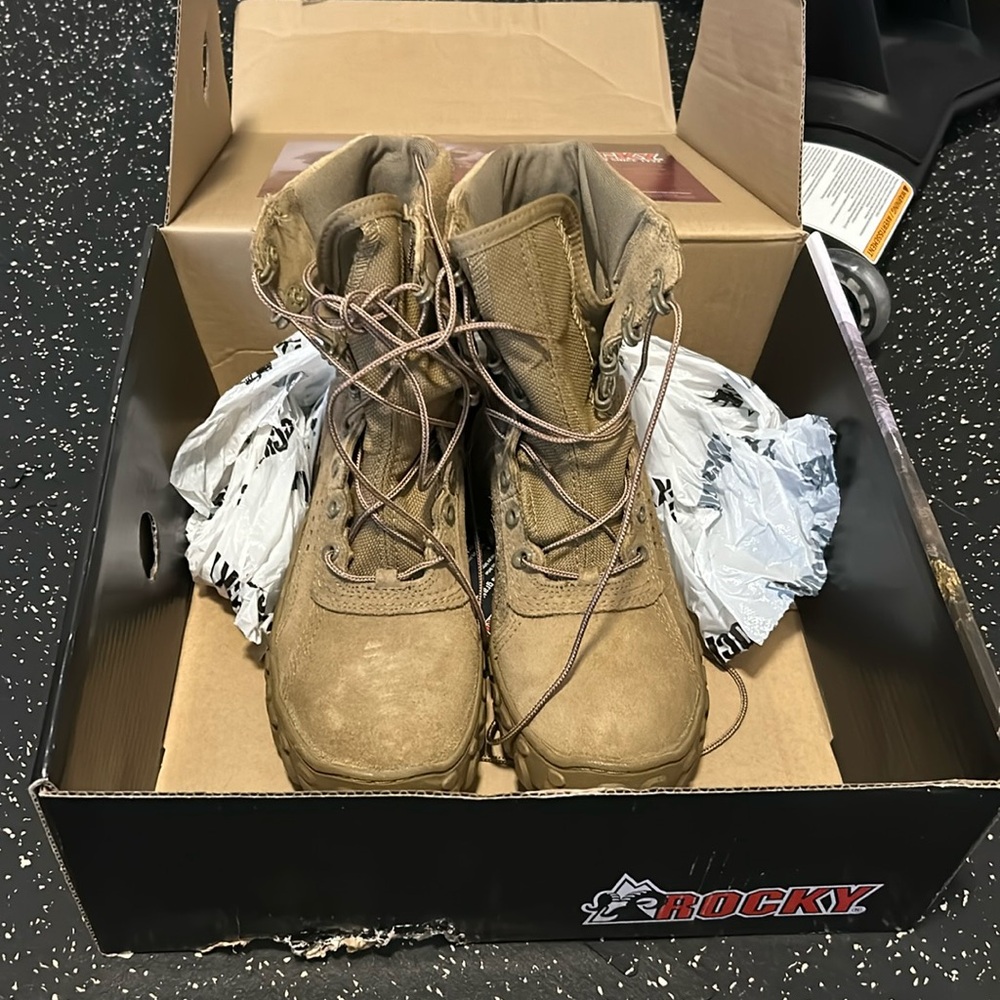Rocky S2V Boots
